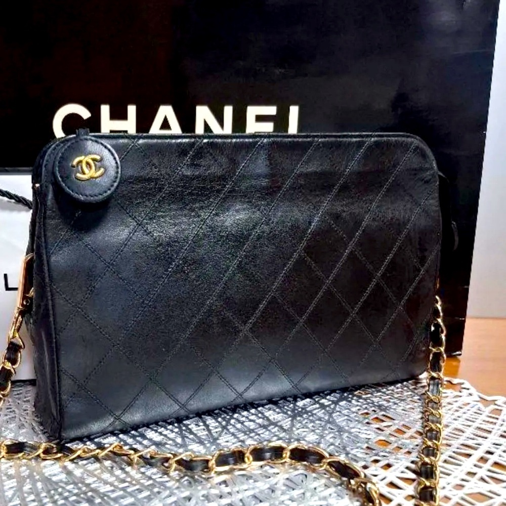 Chanel Black Matelesse Quilted Leather Bag